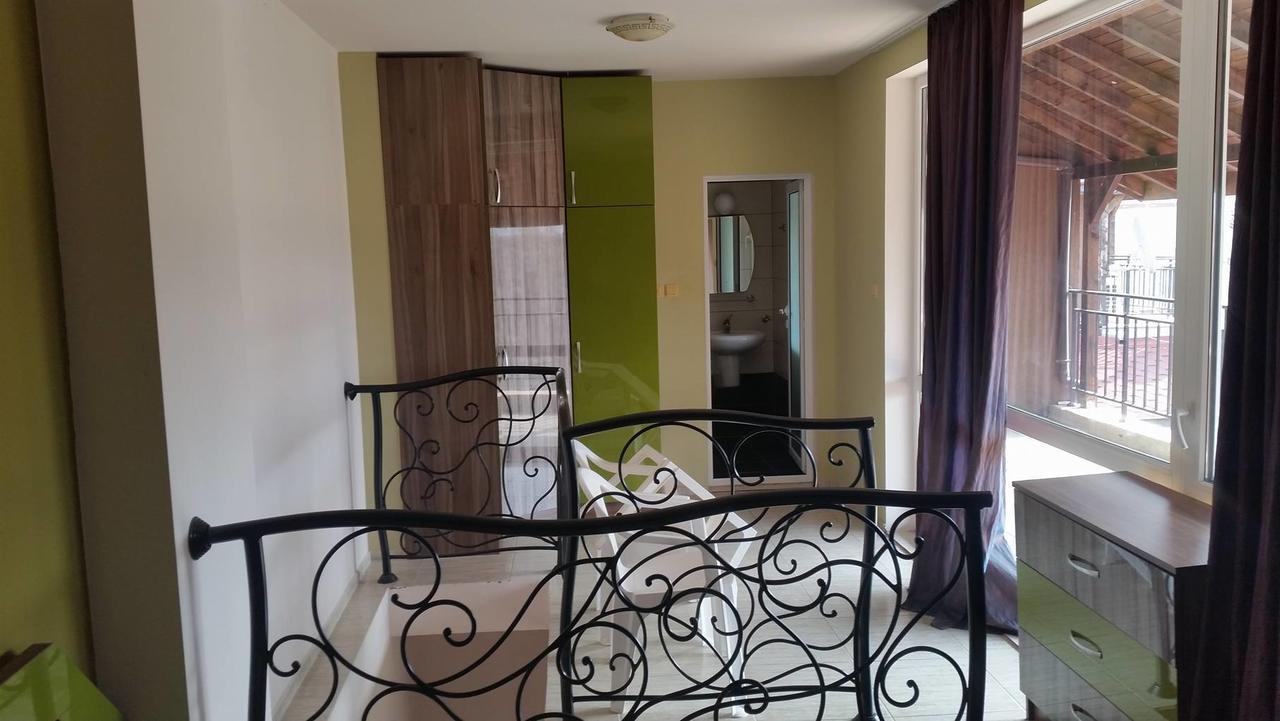 St. Sofia Apartments - Official Rental ซันนีบีช ภายนอก รูปภาพ