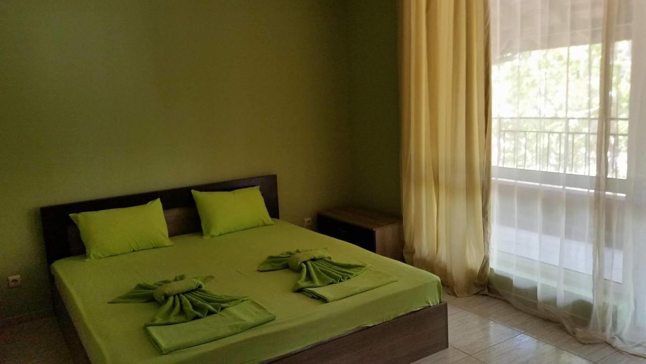 St. Sofia Apartments - Official Rental ซันนีบีช ภายนอก รูปภาพ