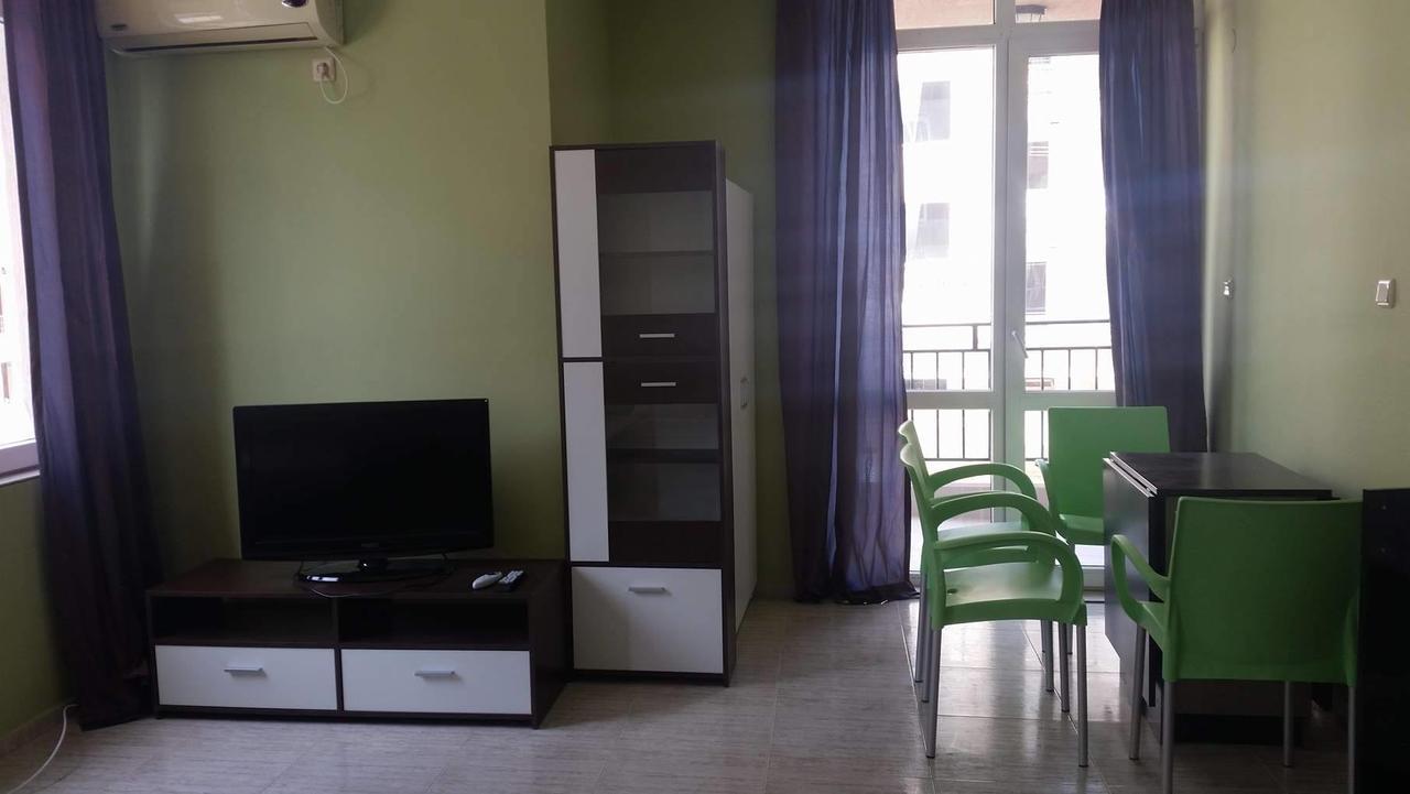 St. Sofia Apartments - Official Rental ซันนีบีช ภายนอก รูปภาพ