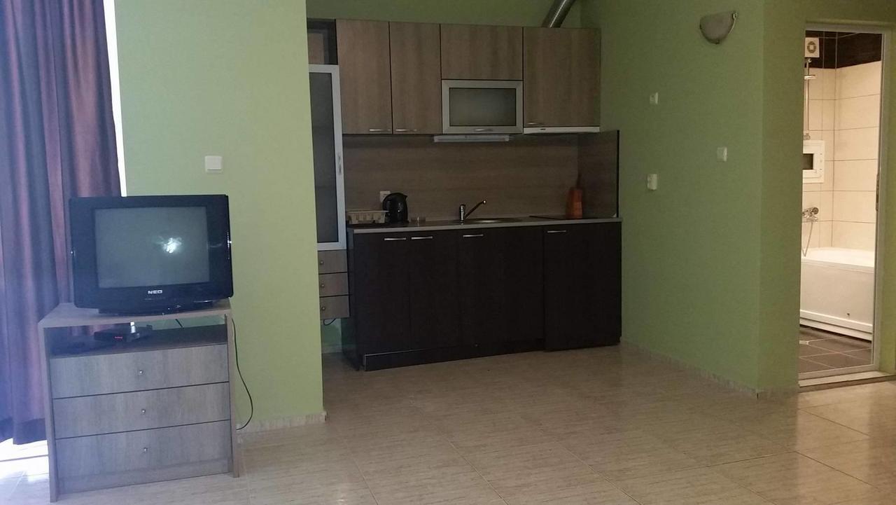 St. Sofia Apartments - Official Rental ซันนีบีช ภายนอก รูปภาพ