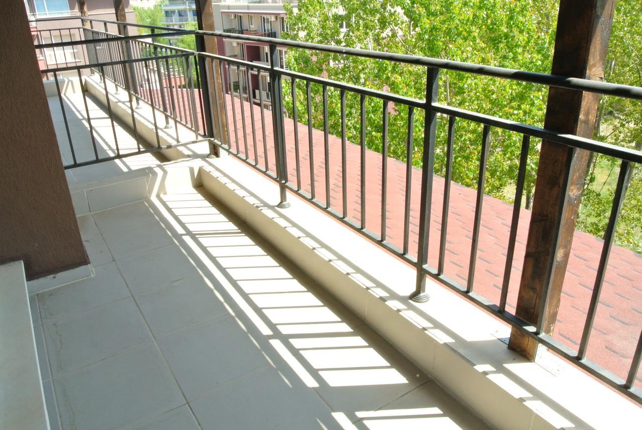 St. Sofia Apartments - Official Rental ซันนีบีช ภายนอก รูปภาพ